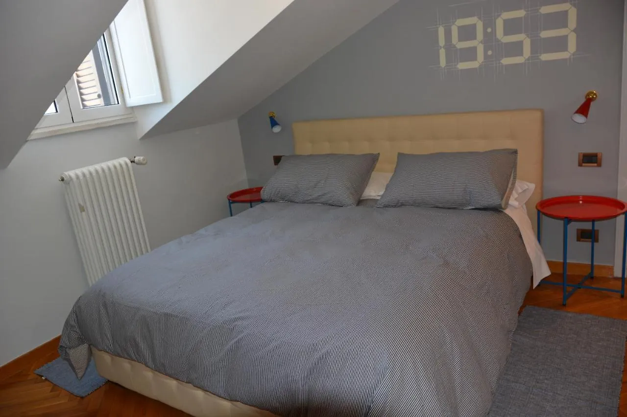 Tic Tac Loft Apartment Rome 0*,  Italy